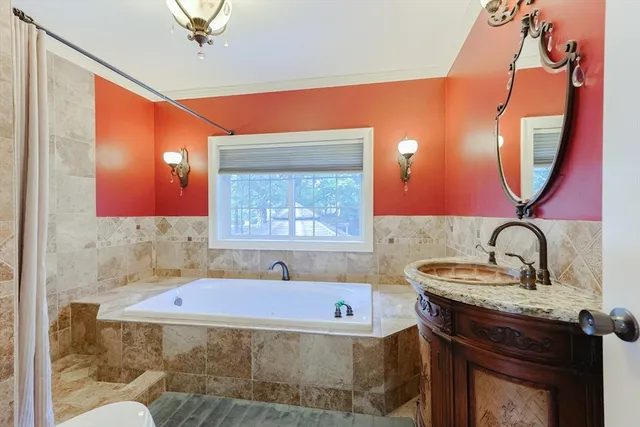 $799,900 | 8 Ralph Street, Medford, MA 02155