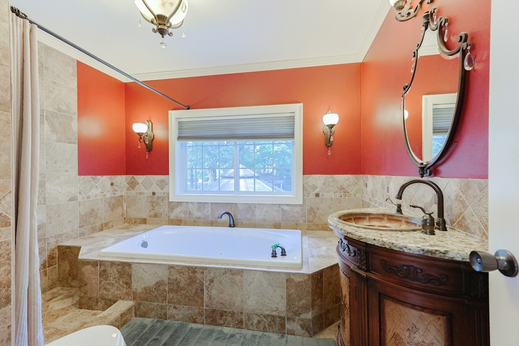 8 Ralph Street Medford, MA 02155 - Photo 25 of 40