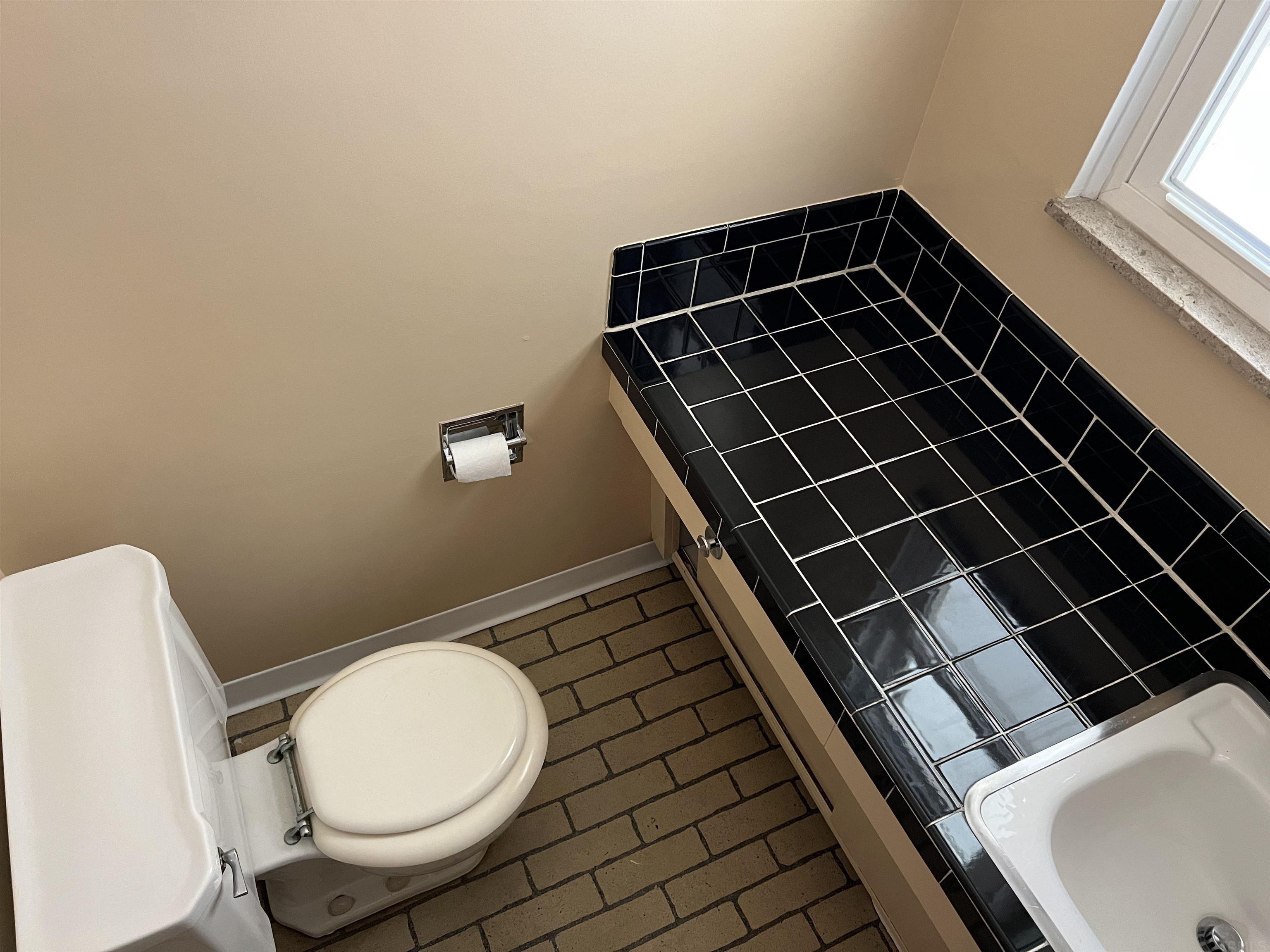 7320 Old Trail Road Fort Wayne, IN 46809 - Photo 5 of 16