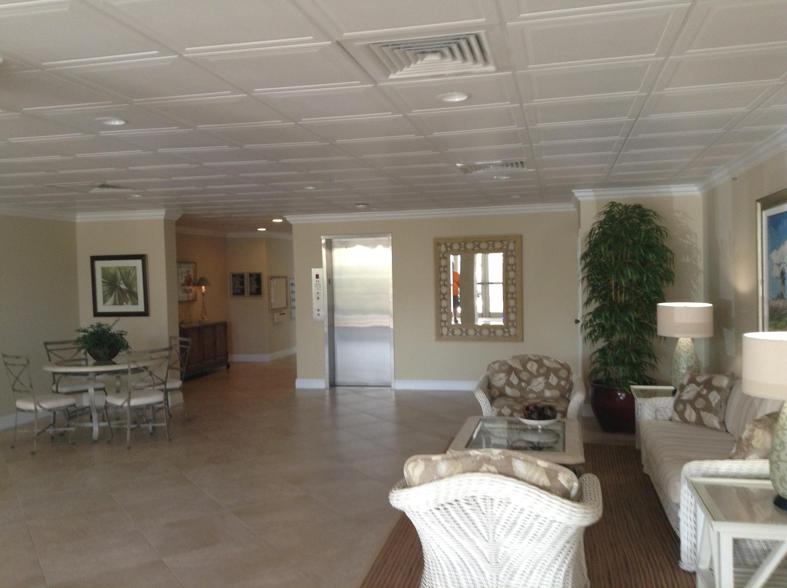 375 South Beach Road, Unit 503 Jupiter, FL 33469 - Photo 4 of 27 lobby view from door