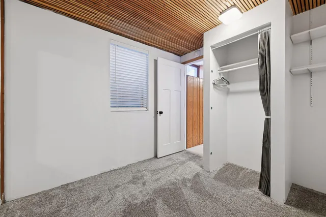 $539,900 | 10 Birch Bluff Road, Tonka Bay, MN 55331