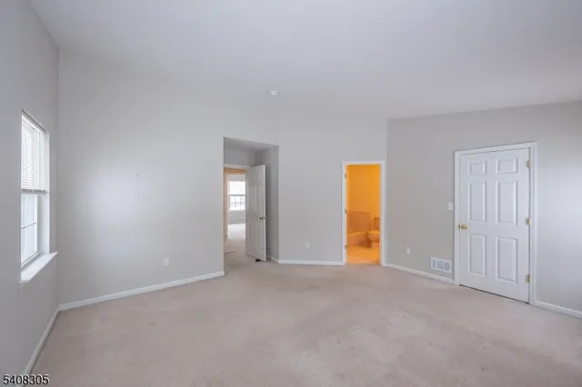 $2,800 | 63 Hickory Way, Mount Arlington, NJ 07856