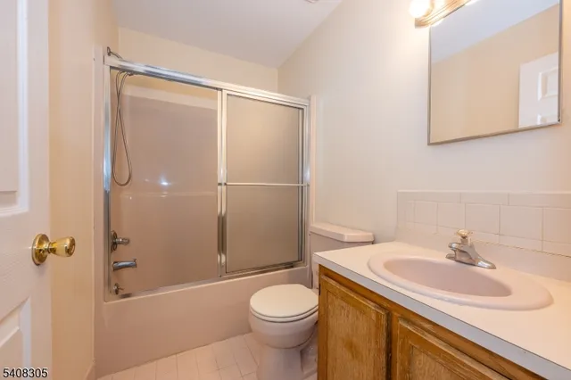 $2,800 | 63 Hickory Way, Mount Arlington, NJ 07856