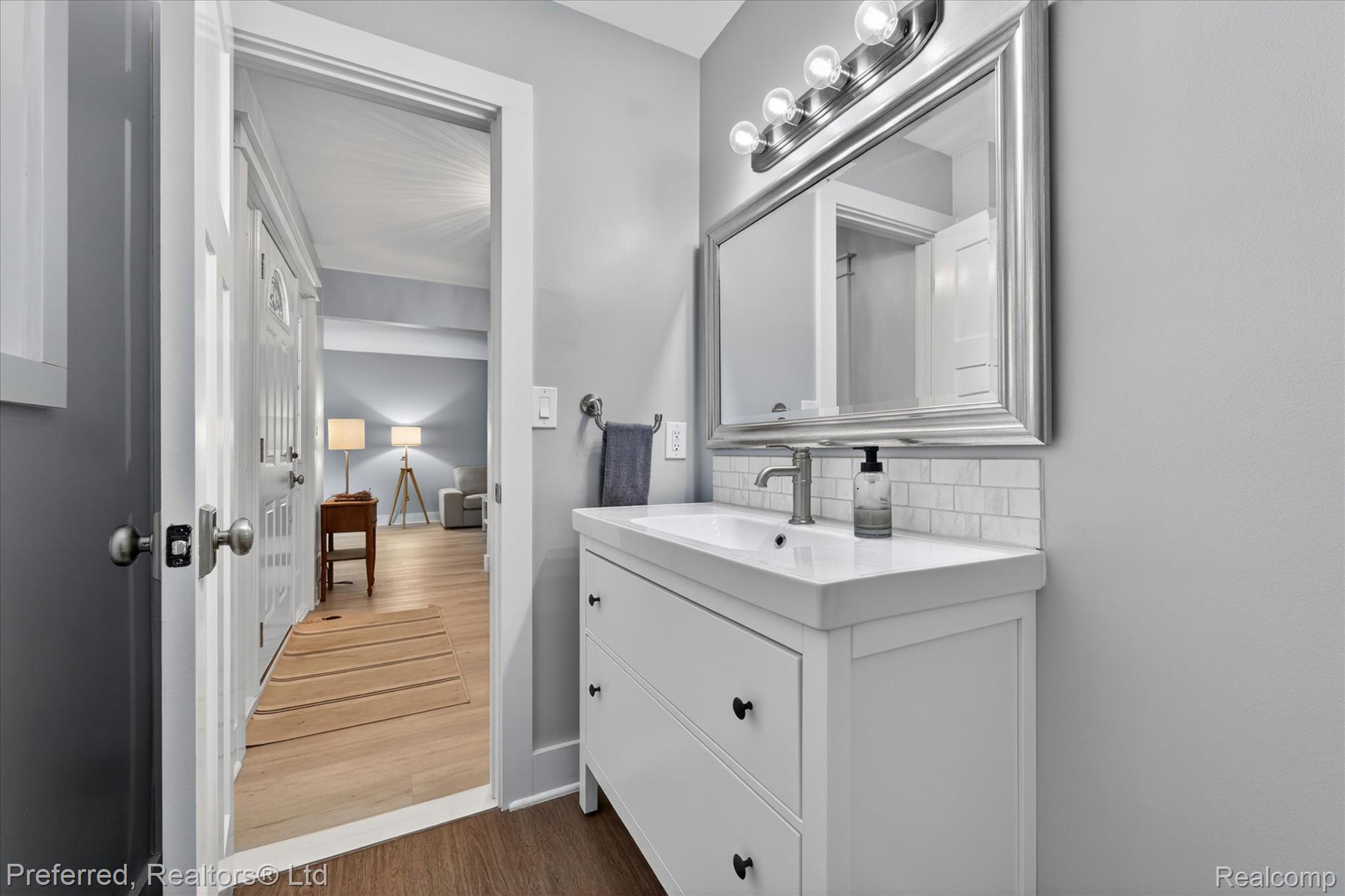 43751 Oakbrook Road Canton, MI 48187 - Photo 9 of 47 Powder Room