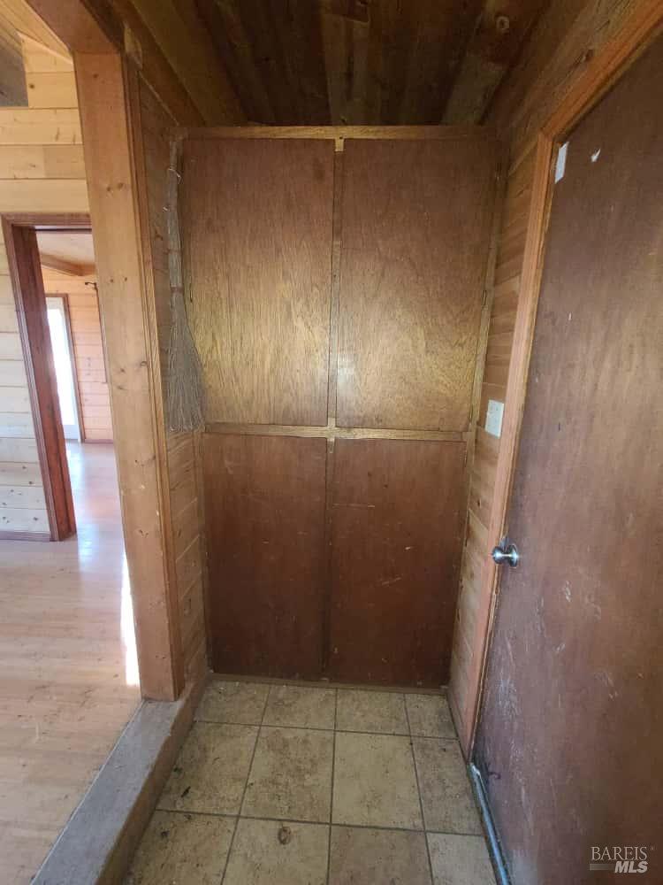 41390 Mendocino Pass Road Covelo, CA 95428 - Photo 15 of 44 a bathroom with a shower