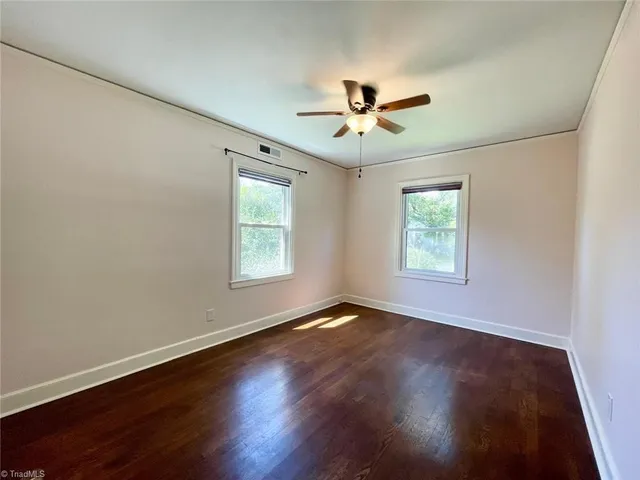 $1,595 | 1311 Cardinal Place, Greensboro, NC 27408