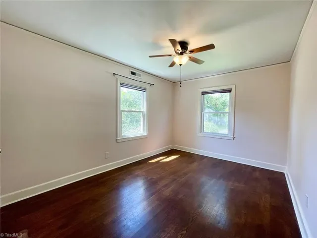 $1,595 | 1311 Cardinal Place, Greensboro, NC 27408