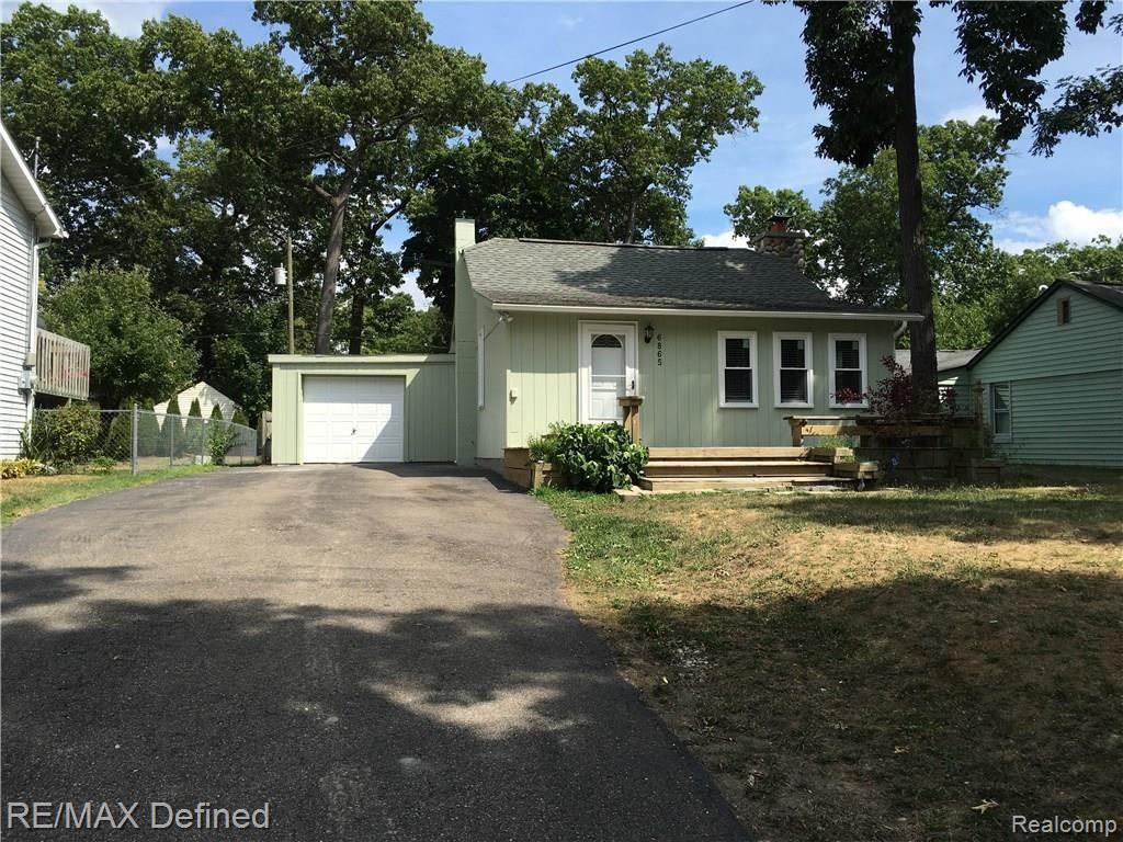 6865 Hatchery Road Waterford, MI 48327 - Photo 1 of 1