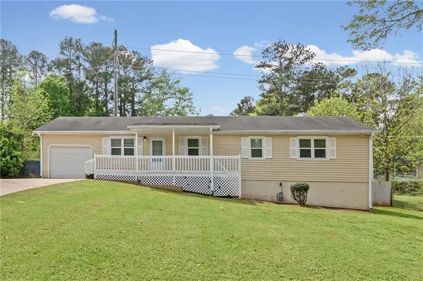 $2,050 | 1321 Timbercrest Drive, Lawrenceville, GA 30045