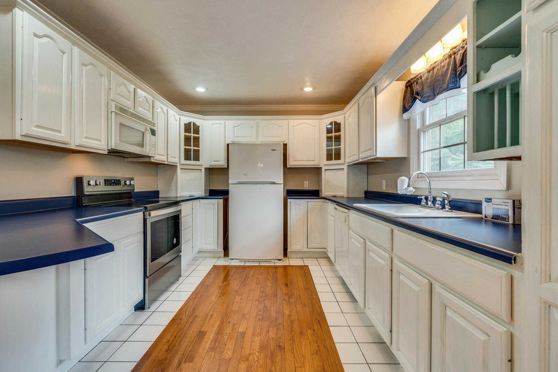 191 Maple Tree Lane Watauga, TN 37694 - Photo 17 of 50 191 Maple Tree Ln
