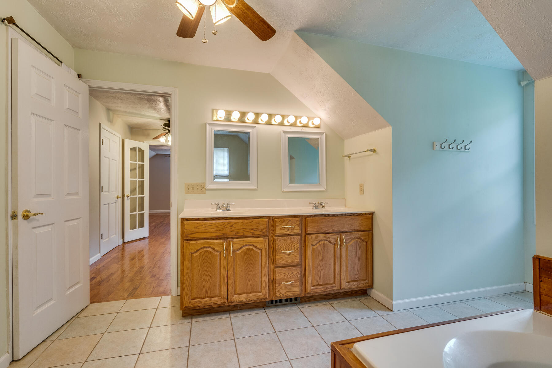 191 Maple Tree Lane Watauga, TN 37694 - Photo 32 of 50 191 Maple Tree Ln
