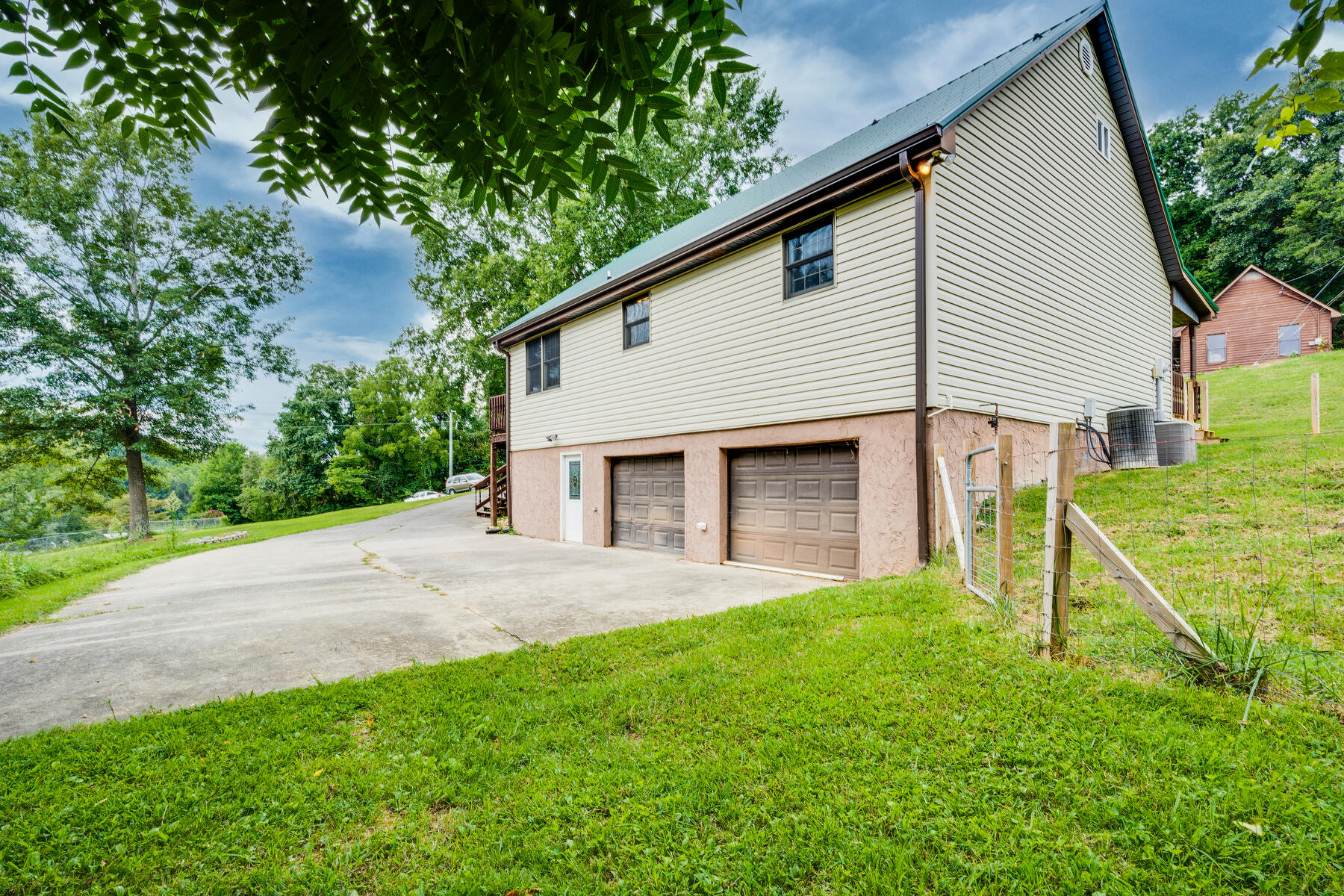 191 Maple Tree Lane Watauga, TN 37694 - Photo 43 of 50 191 Maple Tree Ln