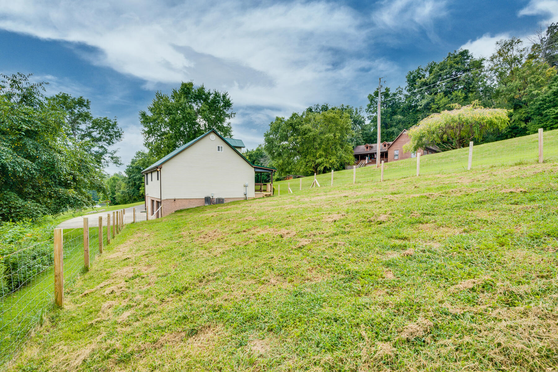 191 Maple Tree Lane Watauga, TN 37694 - Photo 44 of 50 191 Maple Tree Ln