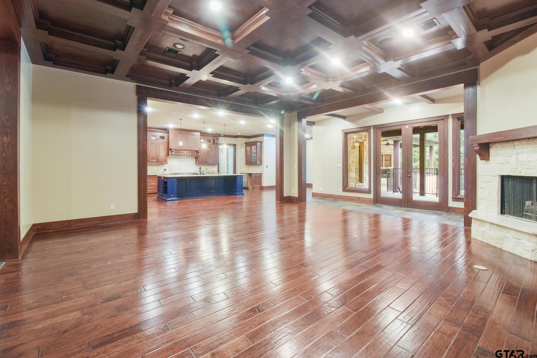3025 Stonegate Boulevard Tyler, TX 75703 - Photo 8 of 48