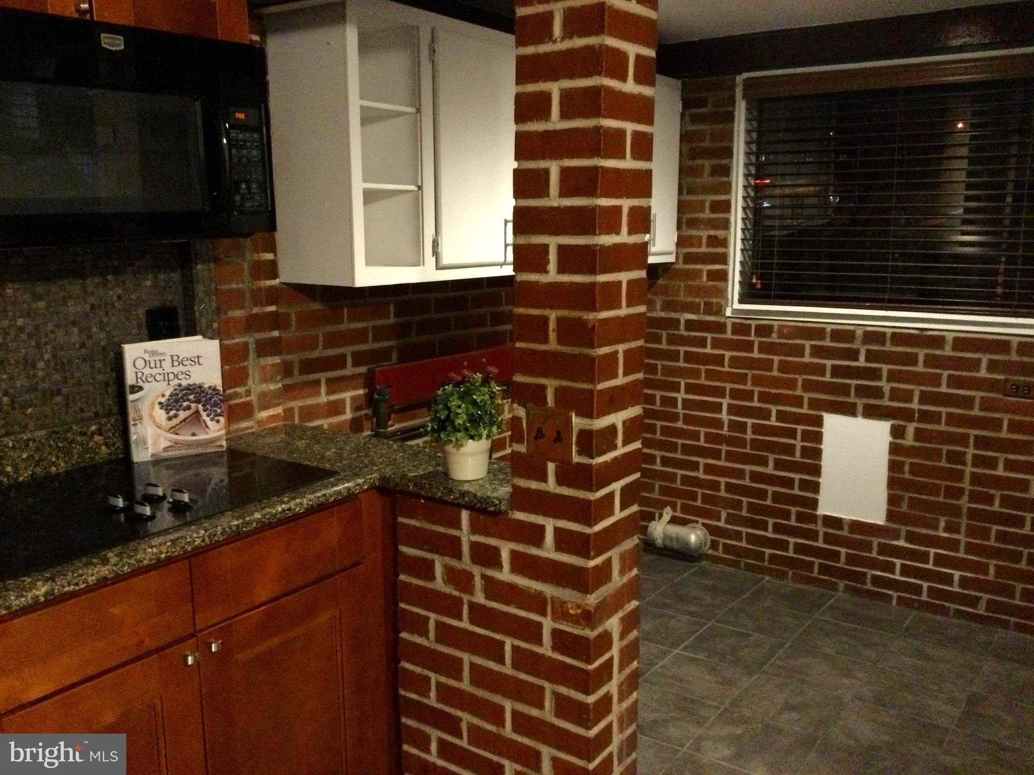 8354 Oakleigh Road Baltimore, MD 21234 - Photo 12 of 42 Gallery Image 12