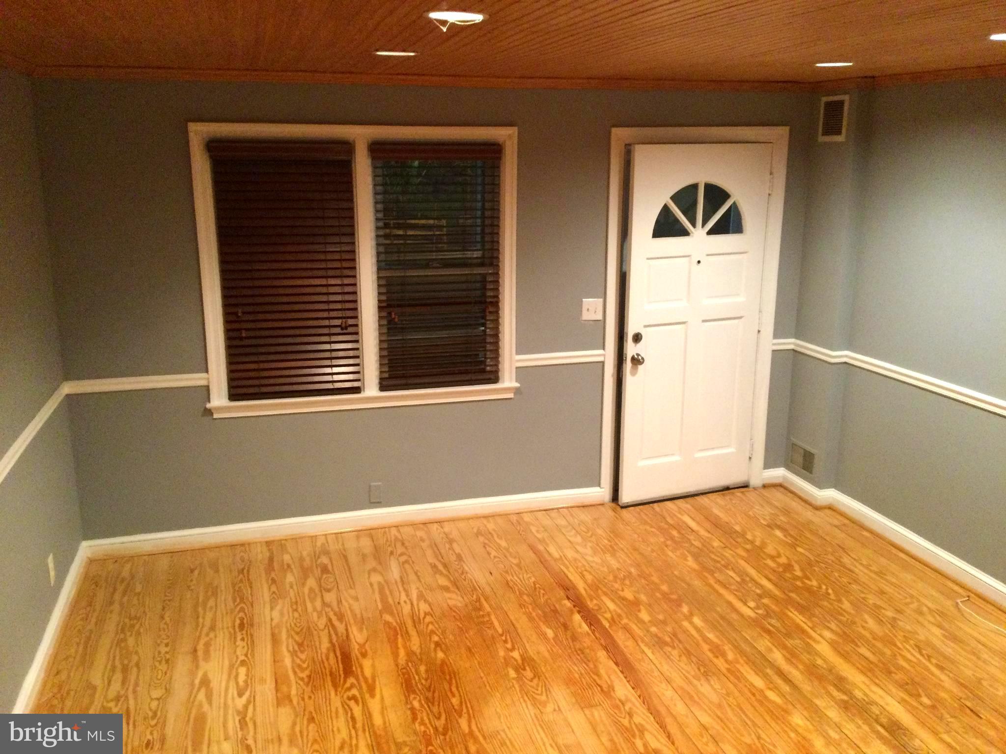 8354 Oakleigh Road Baltimore, MD 21234 - Photo 6 of 42 Gallery Image 6