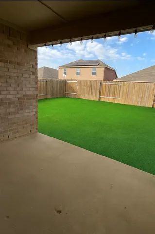 $2,300 | 125 Morning Glory, Sanger, TX 76266