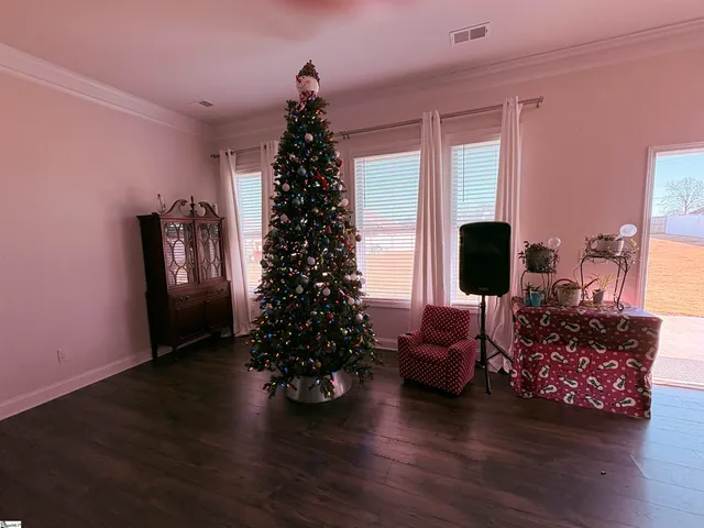 $410,000 | 807 Ingleside Road, Duncan, SC 29334