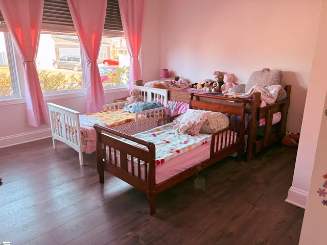 $410,000 | 807 Ingleside Road, Duncan, SC 29334