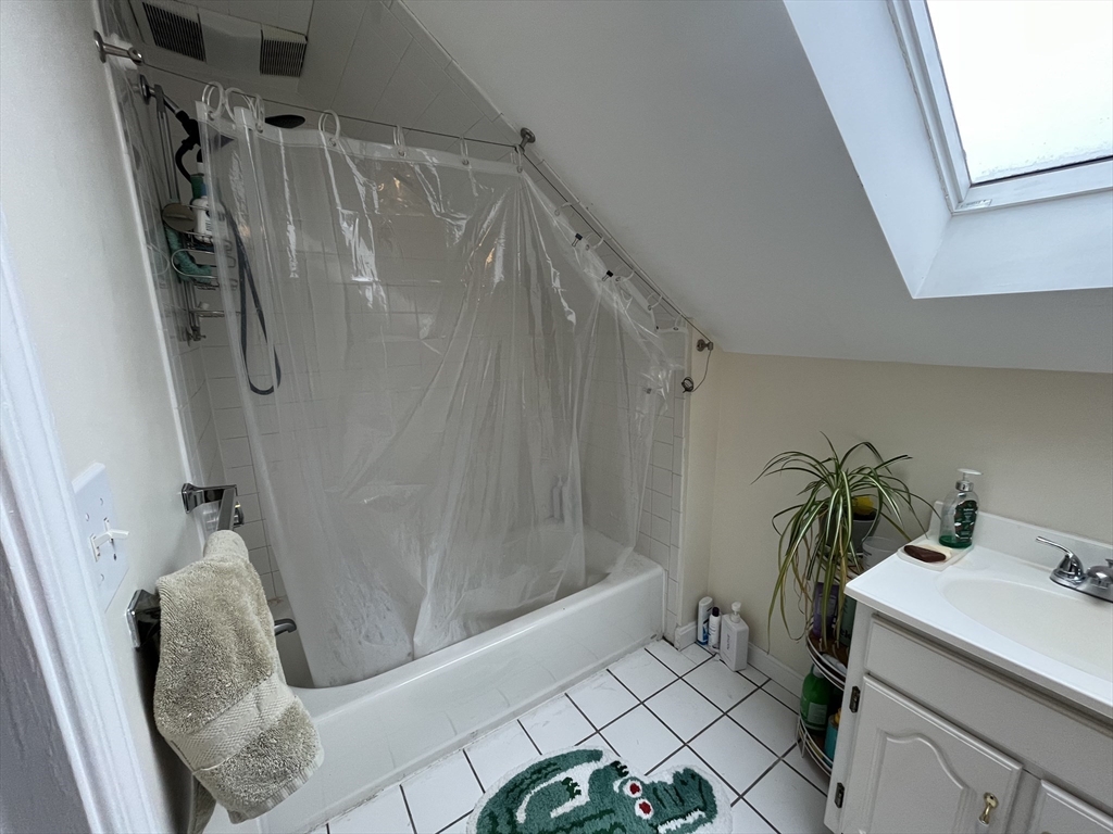 52 Egerton Road, Unit 1 Arlington, MA 02474 - Photo 12 of 16