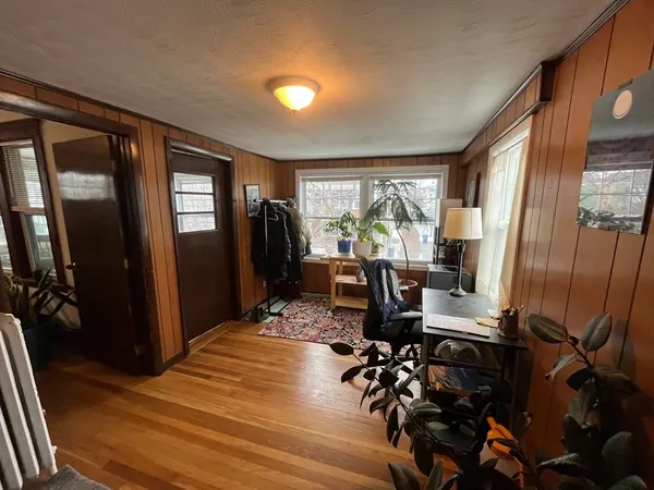 $3,950 | 52 Egerton Road, Unit 1, Arlington, MA 02474