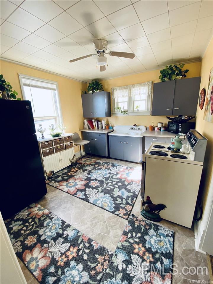 309-311 North Maple Street Ishpeming, MI 49849 - Photo 8 of 16