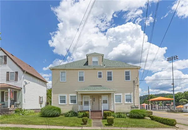 $330,000 | 242-244 Center Street, Springdale, PA 15144