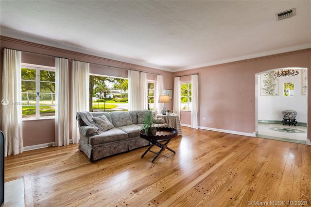 $1,075,000 | 1247 Anastasia Avenue, Coral Gables, FL 33134