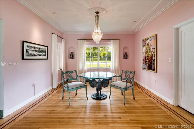 $1,075,000 | 1247 Anastasia Avenue, Coral Gables, FL 33134