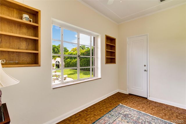 $1,075,000 | 1247 Anastasia Avenue, Coral Gables, FL 33134