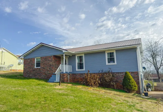 $265,000 | 102 Edgewood Street, Mount Pleasant, TN 38474