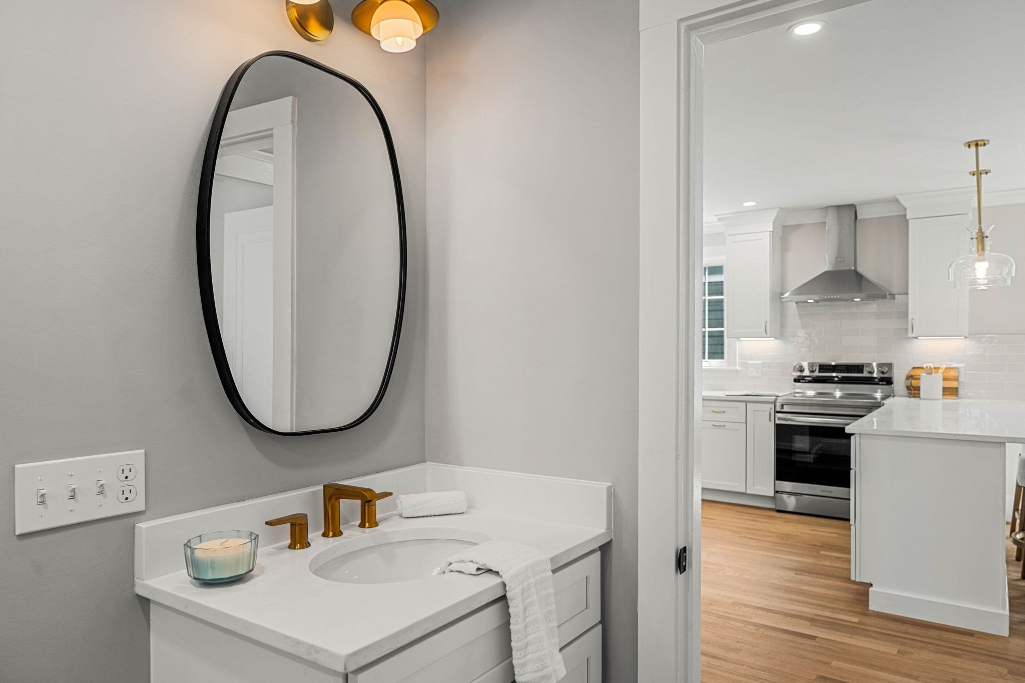 31-33 Pondview Road, Unit 33 Arlington, MA 02474 - Photo 20 of 33 Gallery Image 20