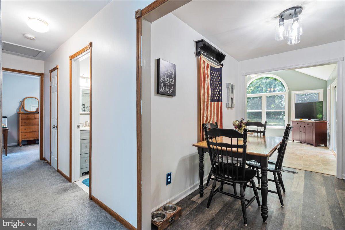 3593 Ridge Road Westminster, MD 21157 - Photo 14 of 39
