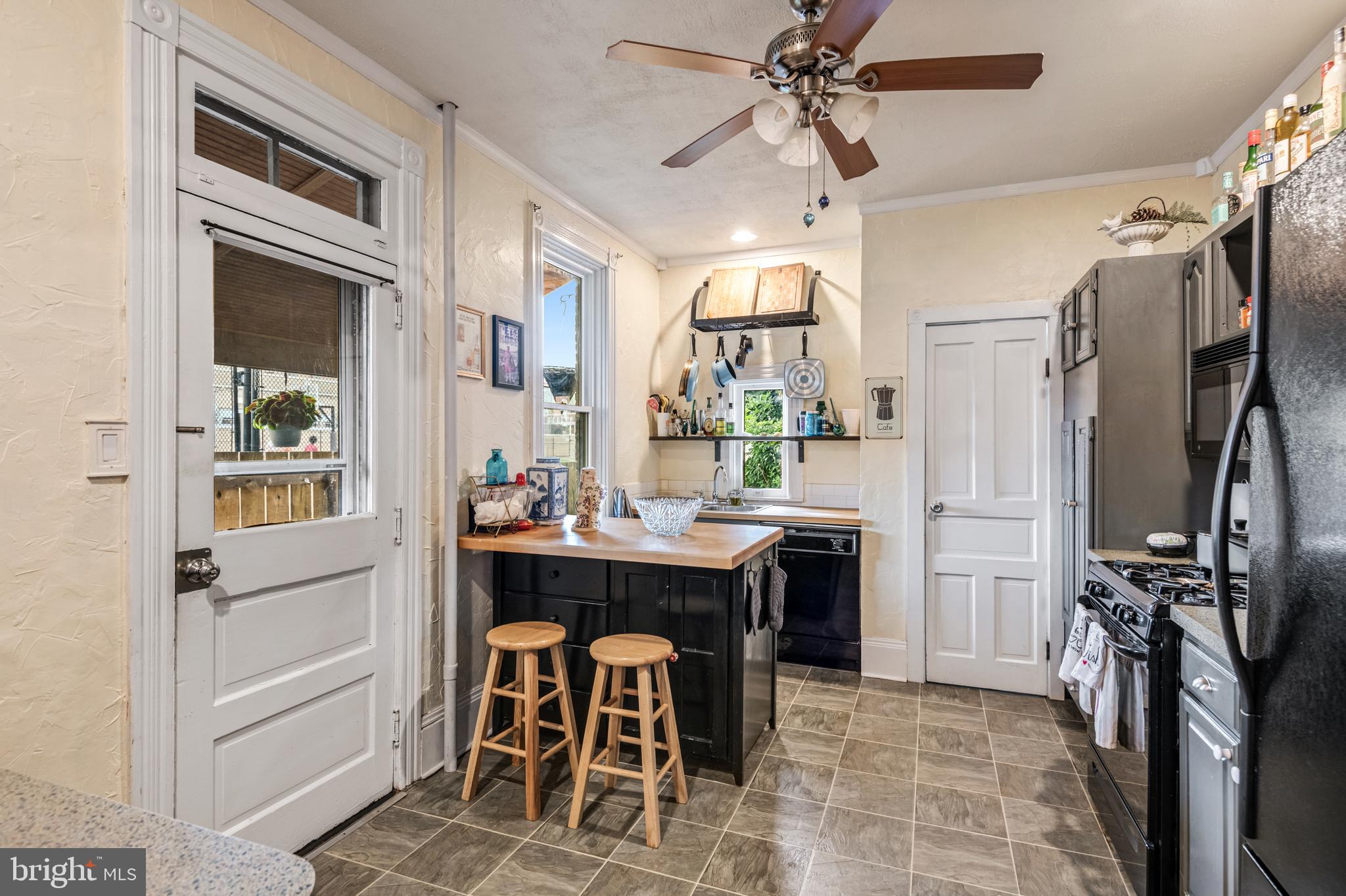 340 Nevin Street Lancaster, PA 17603 - Photo 16 of 41 Kitchen