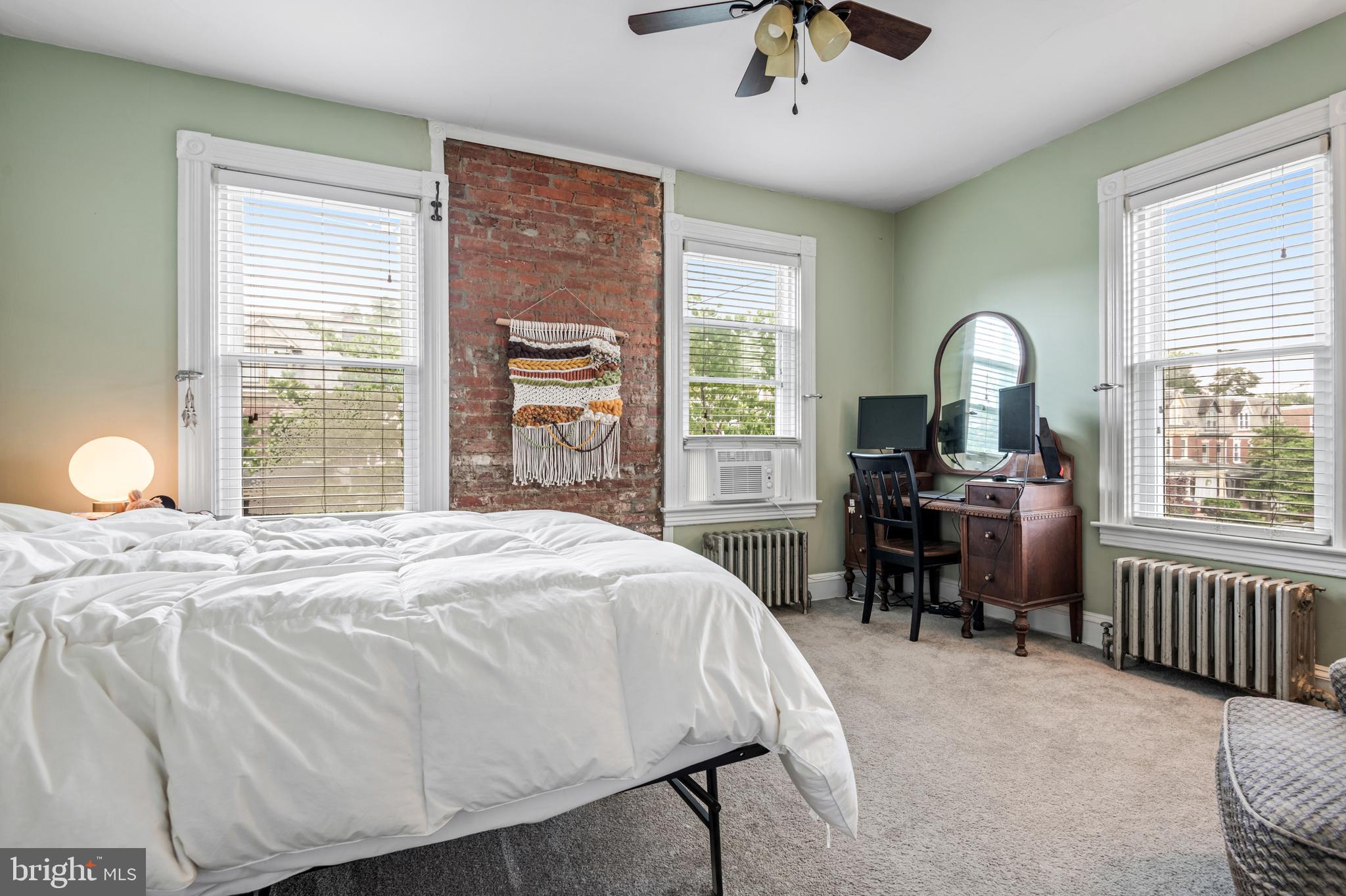 340 Nevin Street Lancaster, PA 17603 - Photo 21 of 41 Primary bedroom