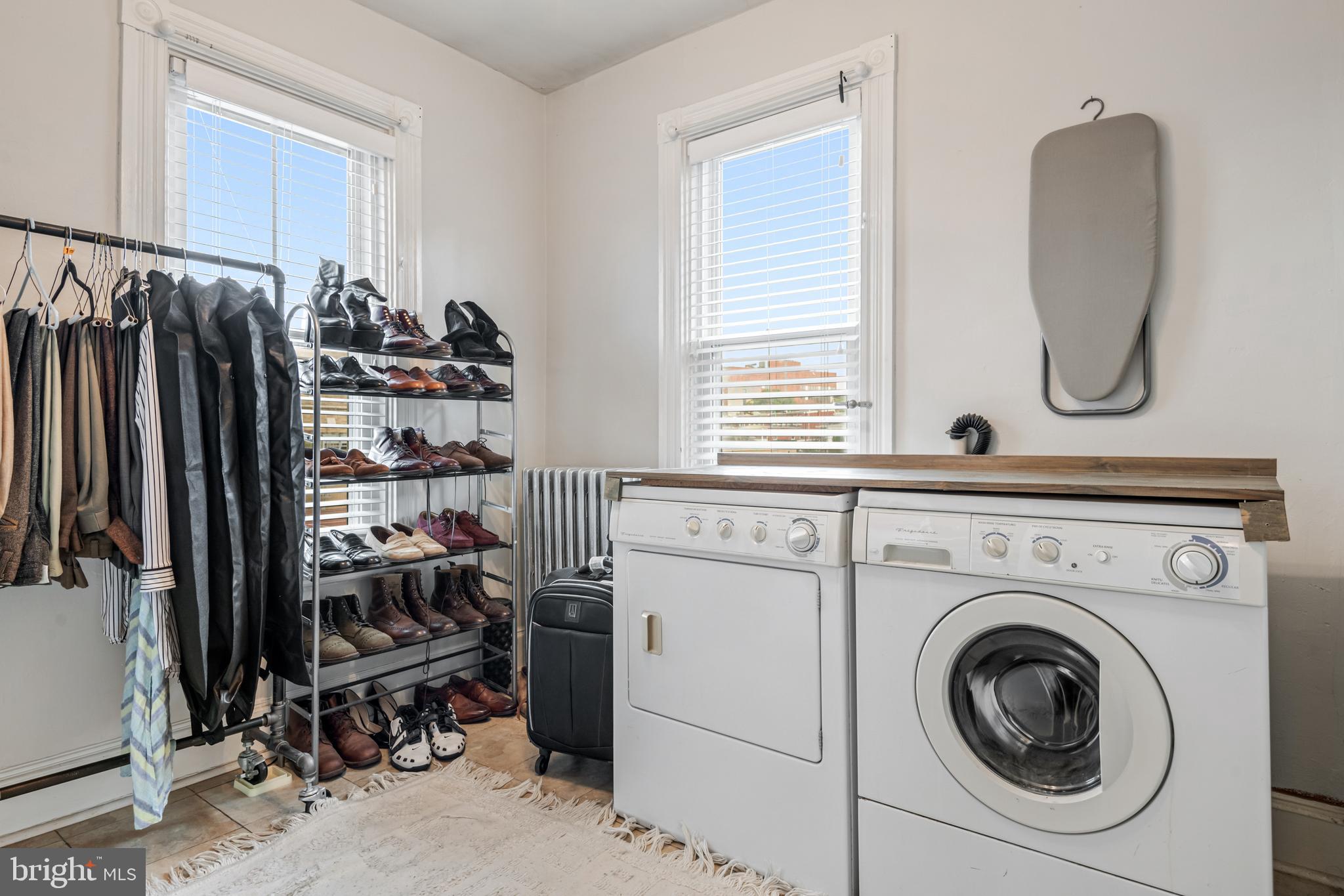 340 Nevin Street Lancaster, PA 17603 - Photo 27 of 41 2nd floor laundry