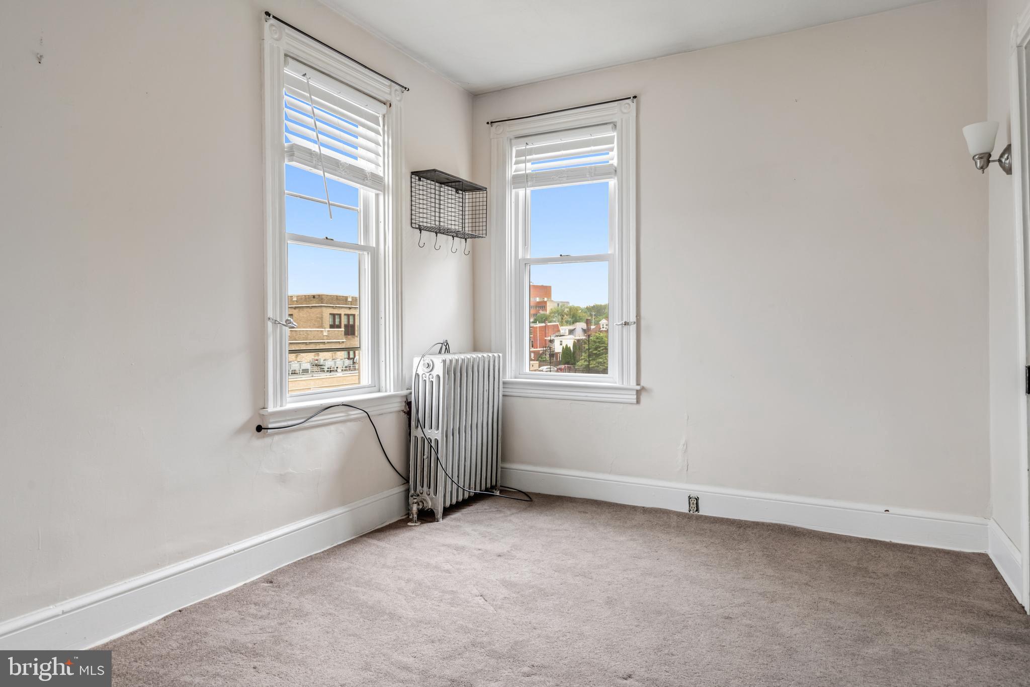340 Nevin Street Lancaster, PA 17603 - Photo 31 of 41 3rd floor Bedroom 4