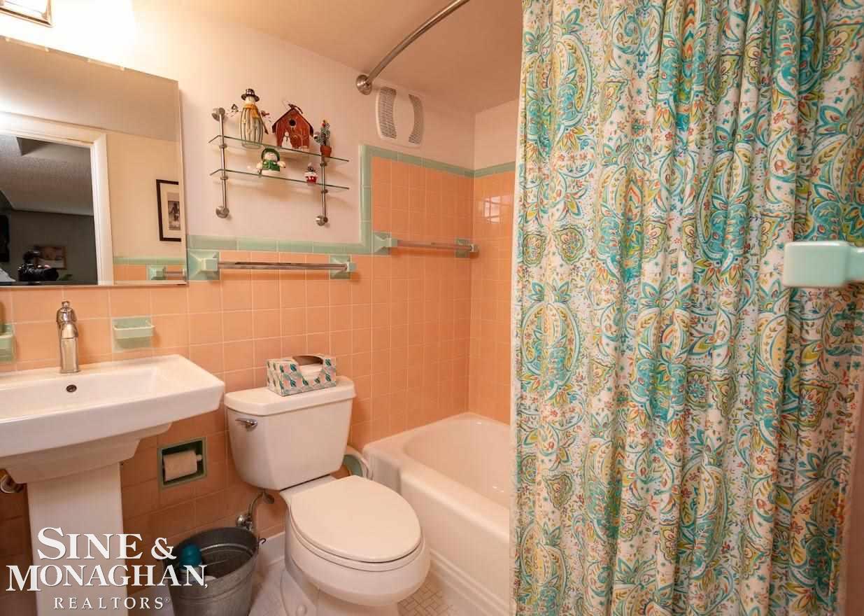 5025 Pointe Tremble Road Algonac, MI 48001 - Photo 57 of 68