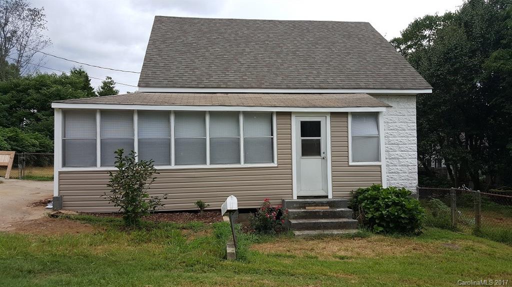 1630 Laboratory Road Lincolnton, NC 28092 - Photo 1 of 24 Gallery Image 1