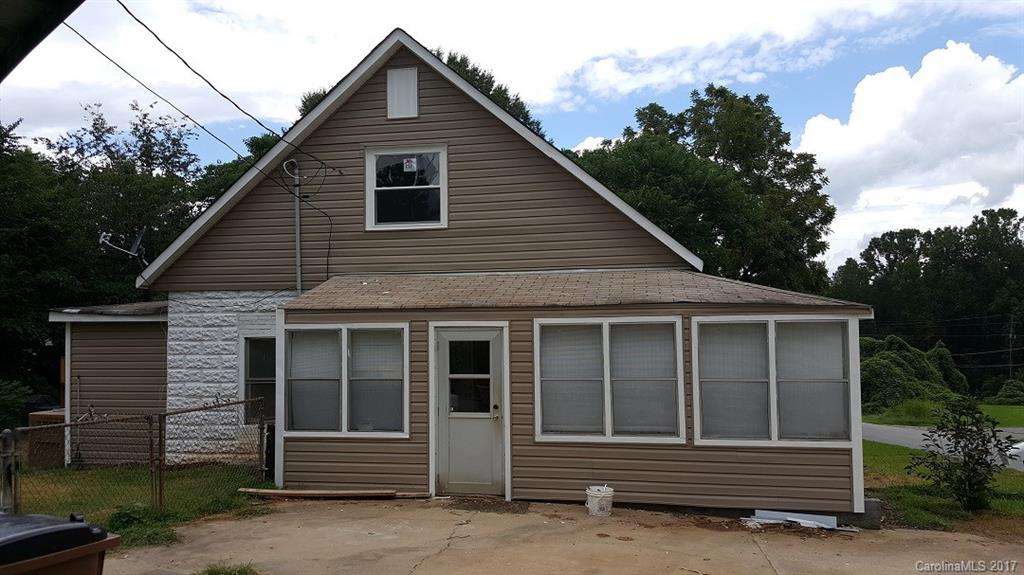 1630 Laboratory Road Lincolnton, NC 28092 - Photo 3 of 24 Gallery Image 3