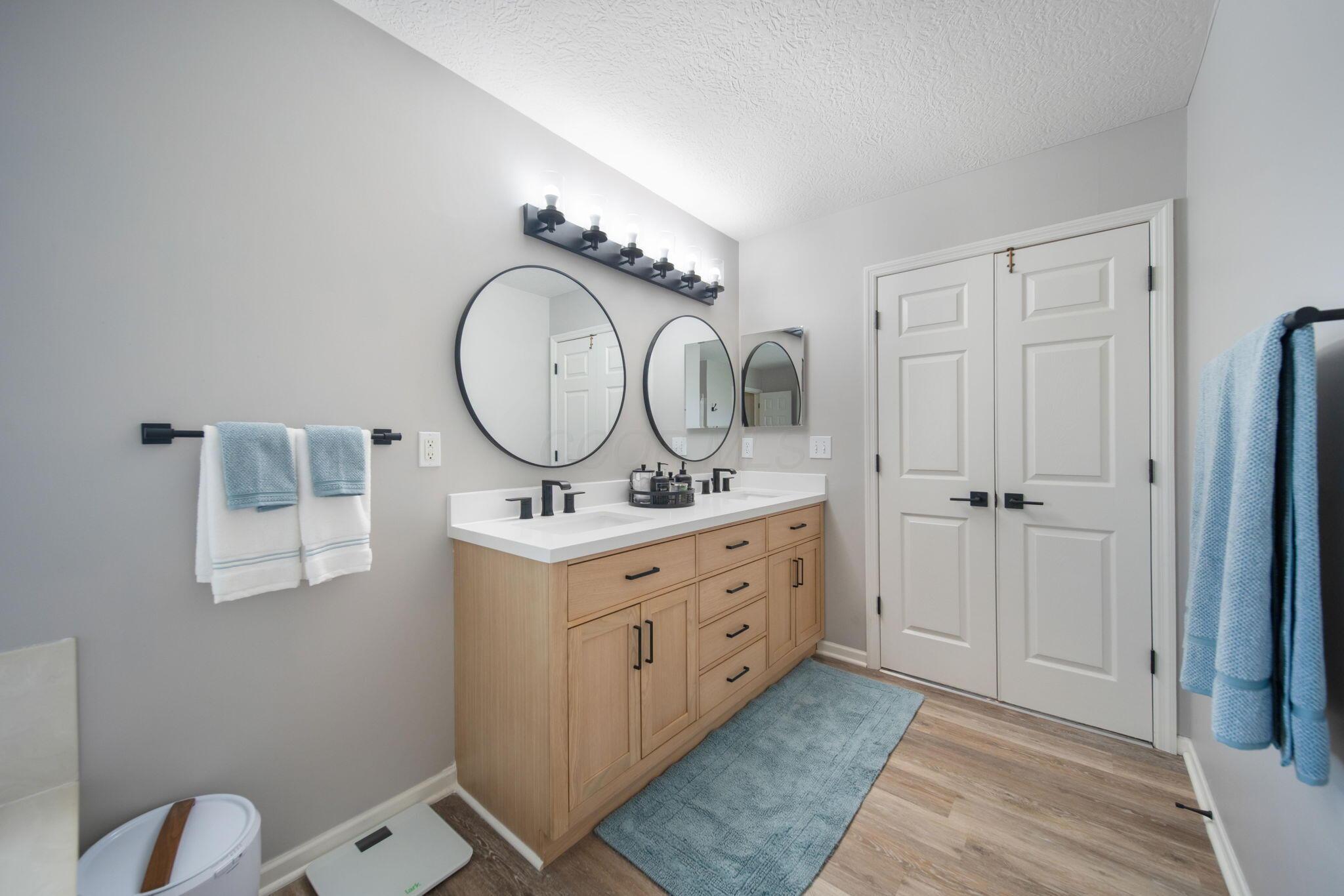 7591 Rolling Ridge Way Westerville, OH 43082 - Photo 18 of 30 New Vanity