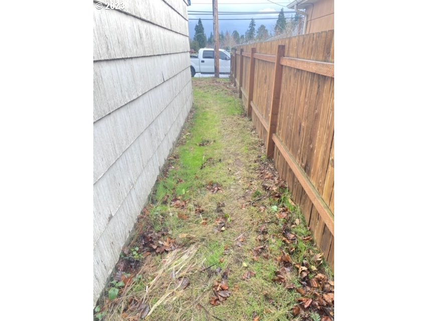 414 South Lieser Road Vancouver, WA 98664 - Photo 20 of 24