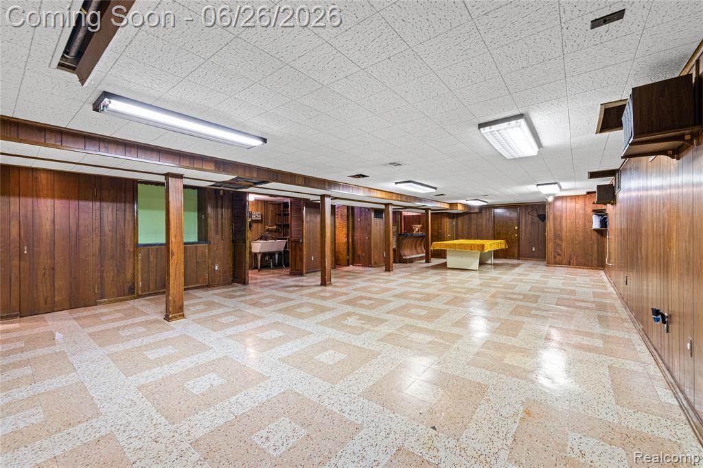 18645 Whitcomb Detroit, MI 48235 - Photo 20 of 23
