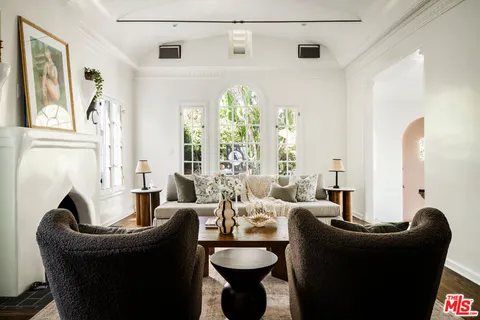 $2,799,000 | 742 North Sycamore Avenue, Los Angeles, CA 90038