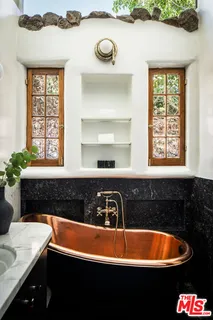 $2,799,000 | 742 North Sycamore Avenue, Los Angeles, CA 90038