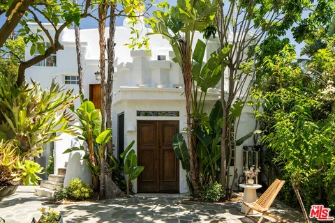 $2,799,000 | 742 North Sycamore Avenue, Los Angeles, CA 90038