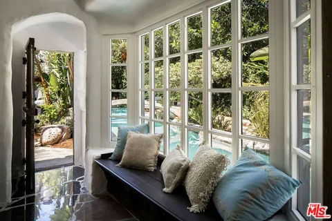 $2,799,000 | 742 North Sycamore Avenue, Los Angeles, CA 90038