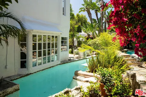 $2,799,000 | 742 North Sycamore Avenue, Los Angeles, CA 90038