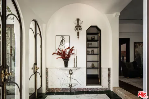 $2,799,000 | 742 North Sycamore Avenue, Los Angeles, CA 90038