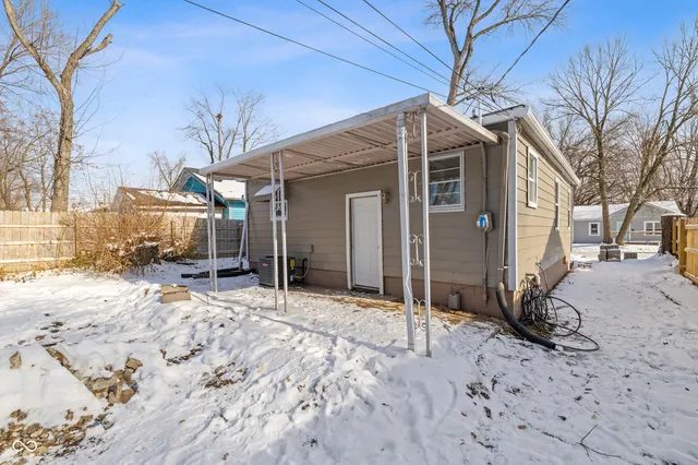 $170,000 | 1142 Sharon Avenue, Indianapolis, IN 46222